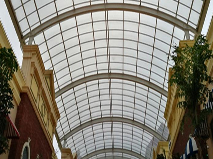 华阴屋面网架顶棚吊装方案